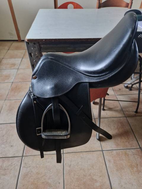 Sella mista Eric Thomas  17" - 2018