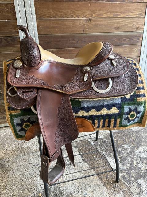 Sella western   16" - 2017