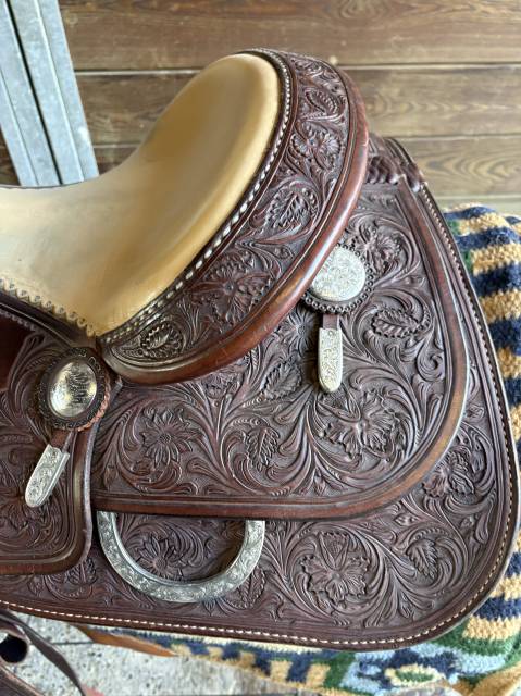 Sella western   16" - 2017