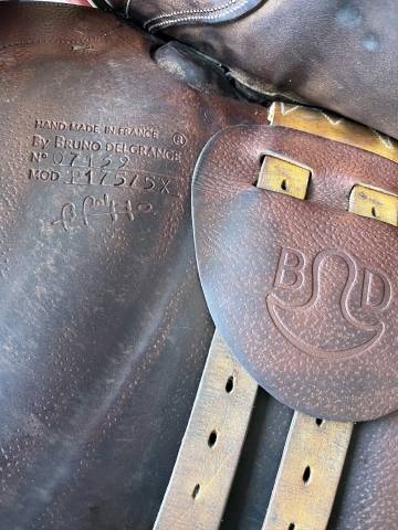 Sella da salto ostacoli Delgrange  17.5" - 2008