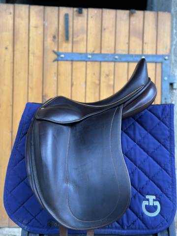 Sella da dressage Childeric  17.5" - 2014