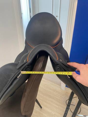 Sella da dressage Childeric  17" - 2022