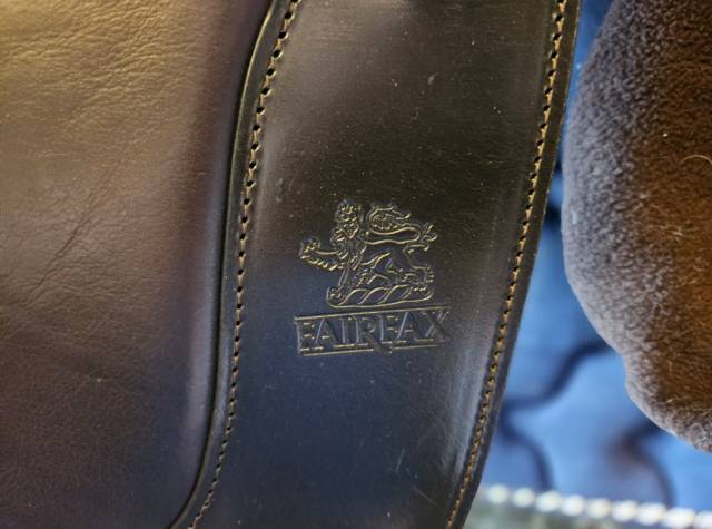 Sella da dressage Fairfax  17.5" - 2019