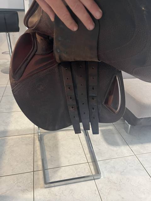 Sella da salto ostacoli CWD  17" - 2022