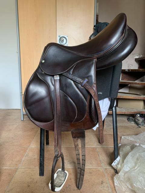 Altra sella Devoucoux  17.5" - 2016