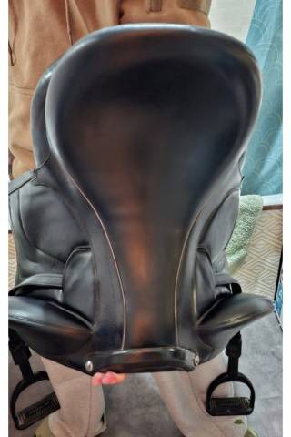 Sella da dressage Devoucoux  17.5" - 2018