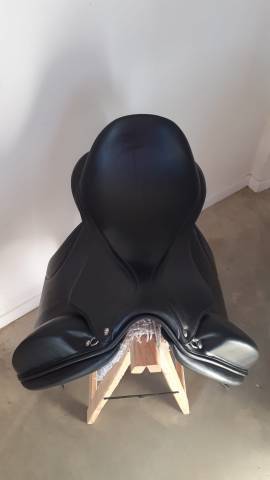 Sella da dressage  GAYAC 17.5" - 2024