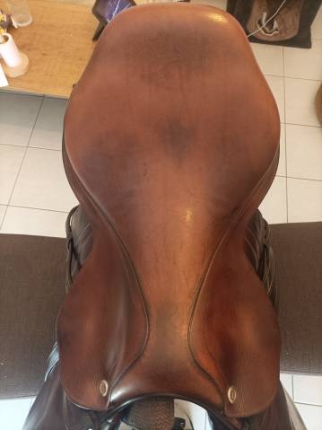 Sella da salto ostacoli CWD  17.5" - 2012