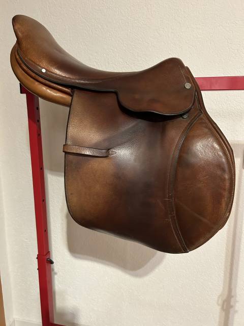 Sella da salto ostacoli Hermès  17.5" - 1995
