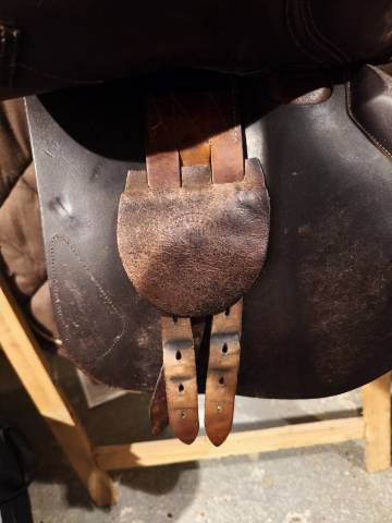 Sella da salto ostacoli Devoucoux  17" - 2000