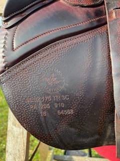 Sella da salto ostacoli CWD  17.5" - 2018