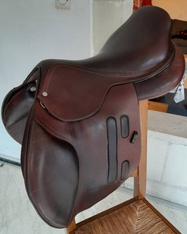 Sella da salto ostacoli GBS  18" - 2018