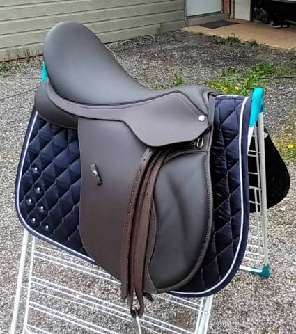 Sella mista Wintec  17" - 2024