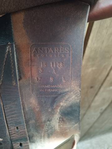 Sella da salto ostacoli Antar&egrave;s  17.5" - 2015