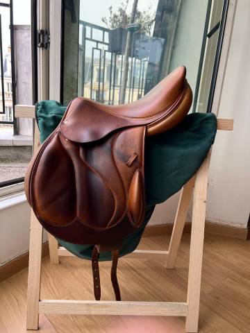 Sella da salto ostacoli Devoucoux  16.5" - 2014