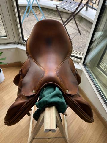 Sella da salto ostacoli Devoucoux  16.5" - 2014