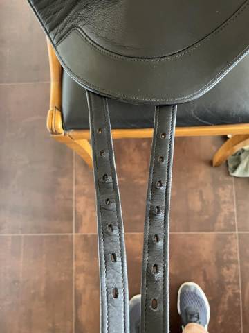 Sella da dressage Bates  18" - 2020