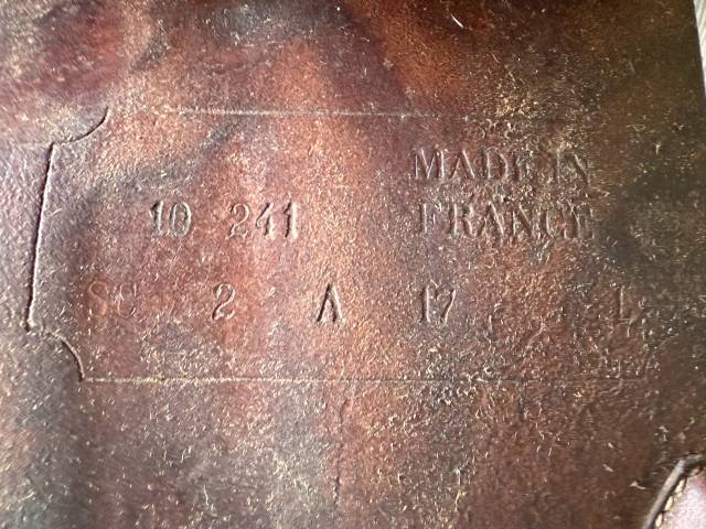 Sella da salto ostacoli Antarès  17" - 2010