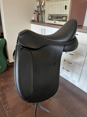 Sella da dressage Arena Dressage 18" - 2022