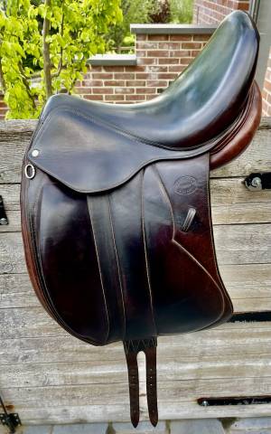 Sella da dressage Devoucoux  17" - 2007