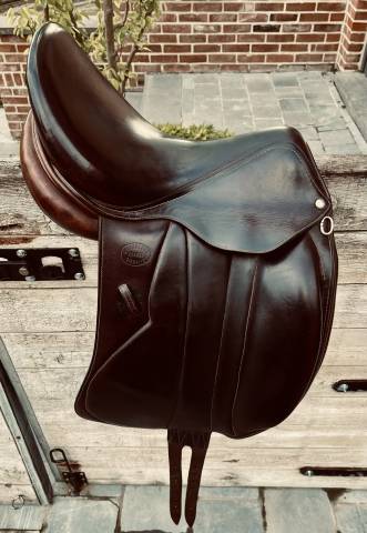 Sella da dressage Devoucoux  17" - 2007
