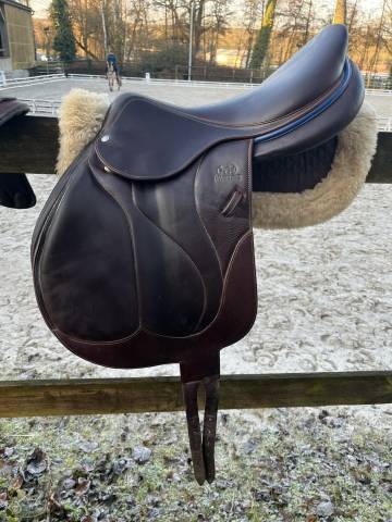 Sella da salto ostacoli Devoucoux  17.5" - 2021