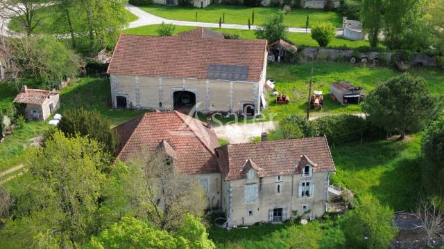 Proprietà equestre In vendita Dordogne