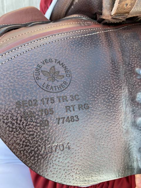 Sella da salto ostacoli CWD  17.5" - 2020