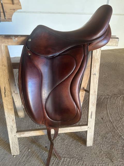 Sella da dressage Belloir  17.5" - 2001
