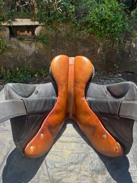 Sella da salto ostacoli Forestier  17" - 1995