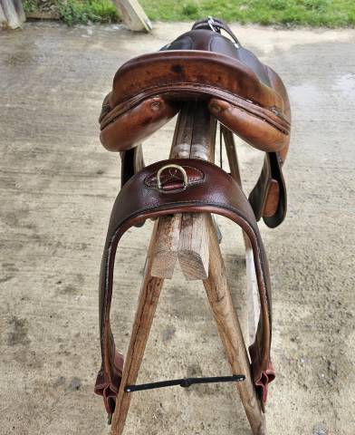 Sella da salto ostacoli Forestier  17" - 2007