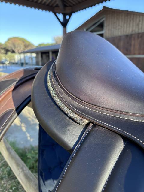 Sella da salto ostacoli Forestier  17.5" - 2024