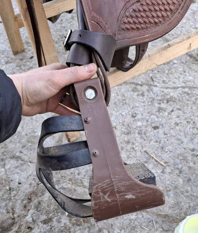 Sella sanza arcione Barefoot   17.5" - 2018