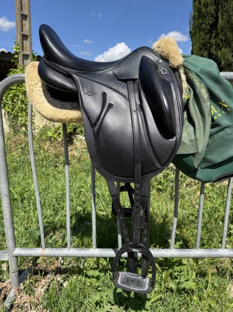 Sella da dressage Devoucoux  17.5" - 2022