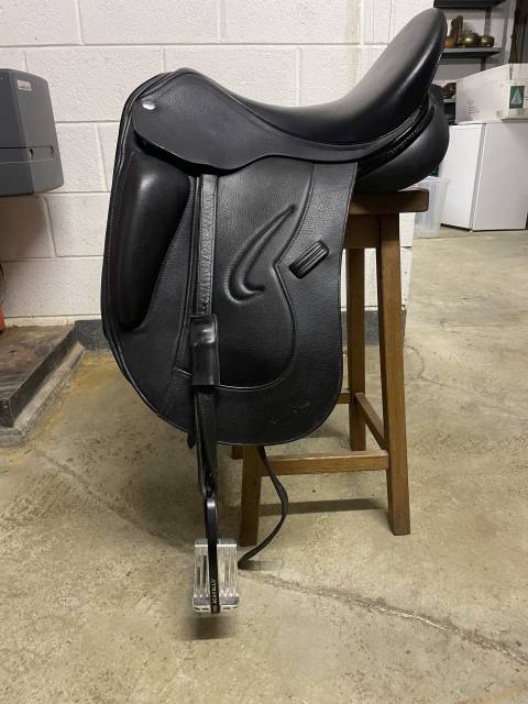 Sella da dressage  Adam Ellis paisley 17.5" - 2021