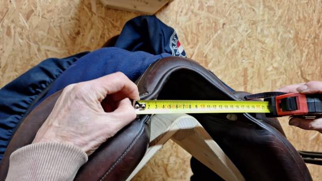 Sella da dressage Antar&egrave;s  17.5" - 2018