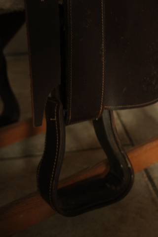 Sella western   16" - 2016