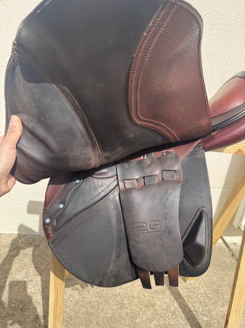 Sella da salto ostacoli CWD  17" - 2014