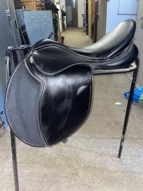 Sella mista Fouganza  17.5" - 2025