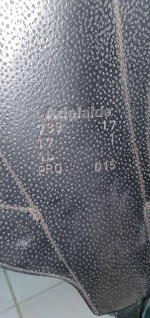 Sella da dressage Voltaire Design  17" - 2017