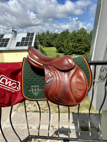 Sella da salto ostacoli CWD  17.5" - 2022