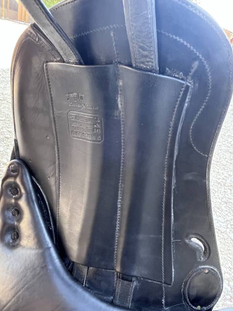 Sella da dressage Jean-Luc Maurel  17.5" - 2010