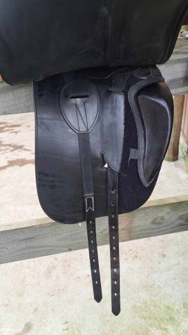 Sella da dressage Prestige Italia  18" - 2017