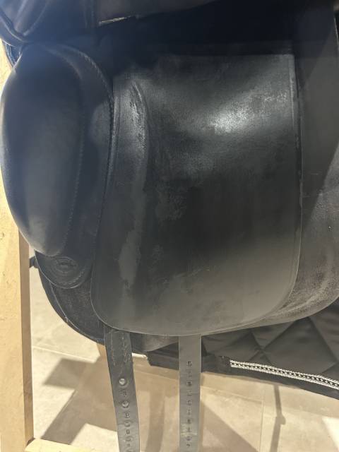 Sella da dressage  Santis 17.5" - 2021