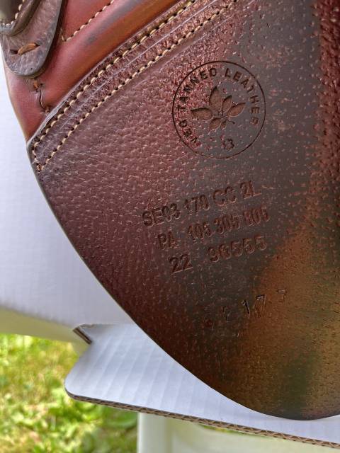 Sella da salto ostacoli CWD  17" - 2022