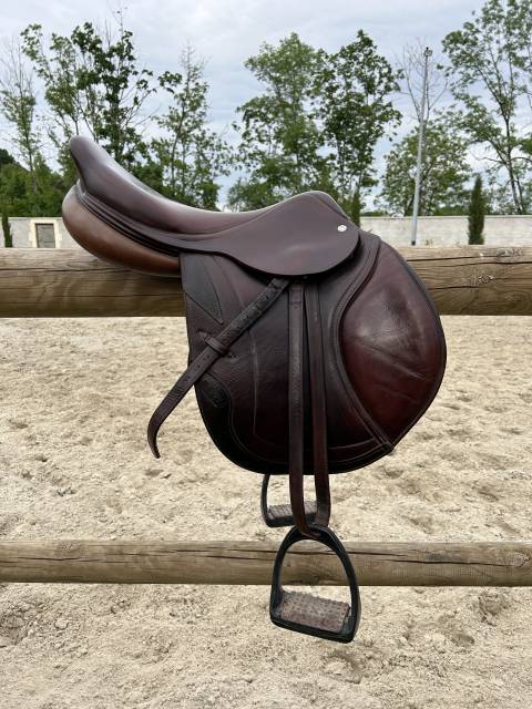 Sella da salto ostacoli CWD  17.5" - 2013