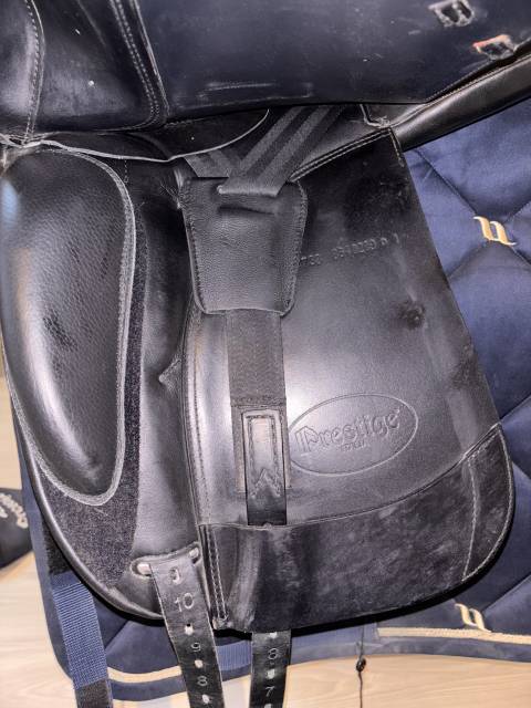 Sella da dressage Prestige Italia  17.5" - 2021