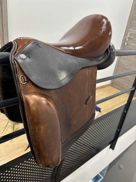 Sella da dressage  Selle saint lourdes 17" - 2015