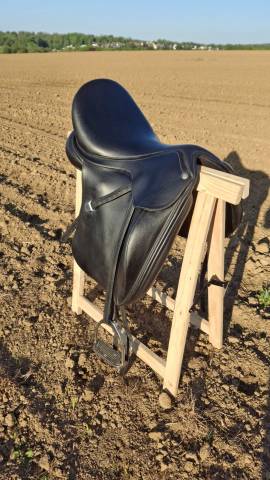 Sella da dressage Bates  17.5" - 2015