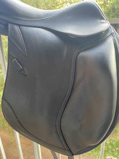 Sella da dressage CWD SE08 17.5" - 2015